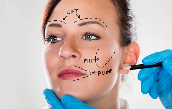 جراحی لیفت صورت می‌تواند به شما کمک کند تا جوانی و تازگی صورت خود را بازیابی کنید.
