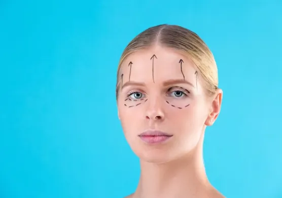 لیفت صورت با استفاده از فنون و تکنیک‌های مختلف، قادر است تا شکل صورت را به طور کامل تغییر دهد.